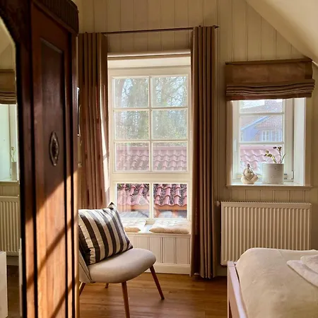 Appartement Gaenhauk 16 *